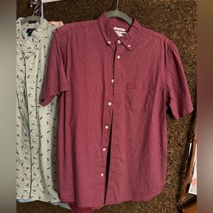 Short sleeve button shirt worn once M